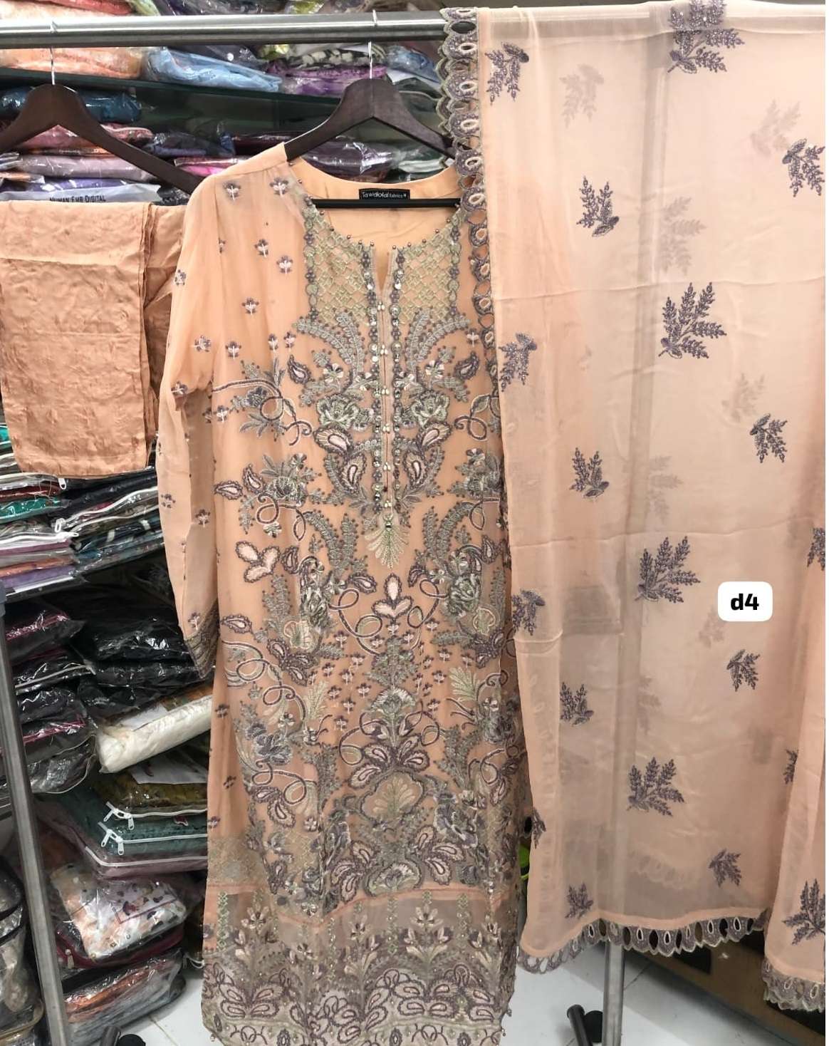 NAYARA RTW Chiffon Collection 2023 open pic by TAWAKKAL